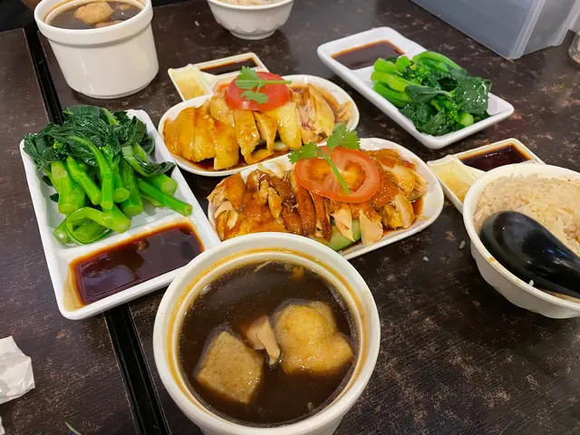 白雞、燒雞飯套餐