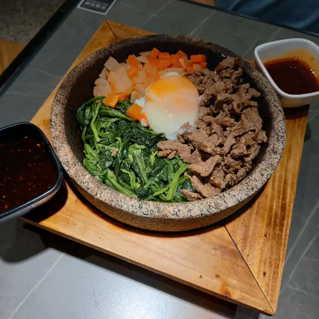 是唯一熱辣辣的食物