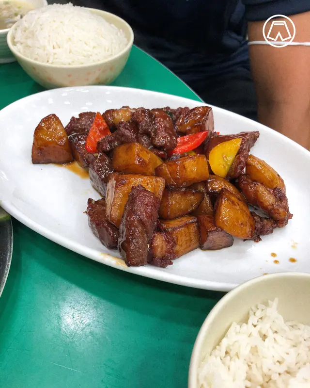 蜜椒薯仔牛柳粒