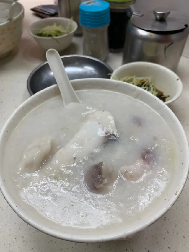 魚腩粥