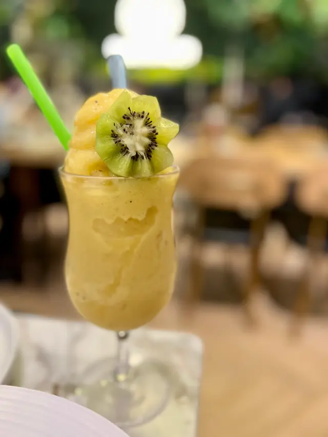 芒果奇異果乳酪沙冰