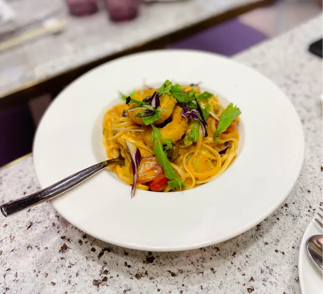 椰香冬陰燴扁意粉