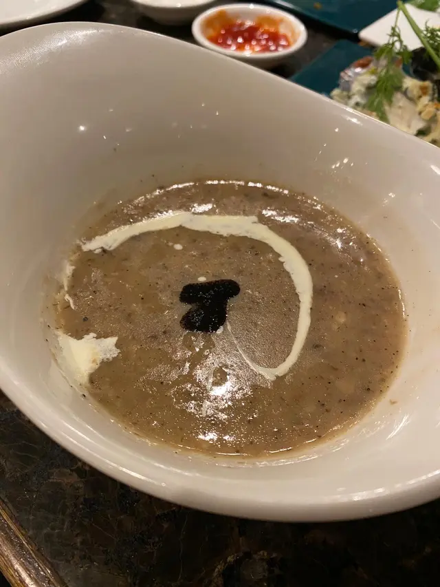 黑松露野菌湯