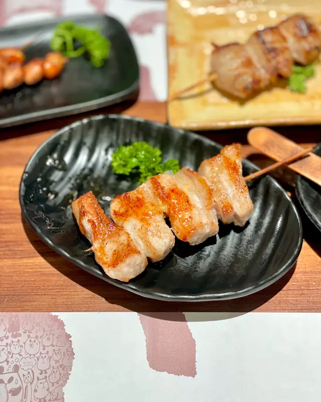 燒豬頸肉伴柚子汁