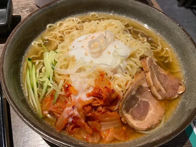 牛角冷麵