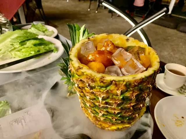 冰鎮菠蘿咕嚕肉