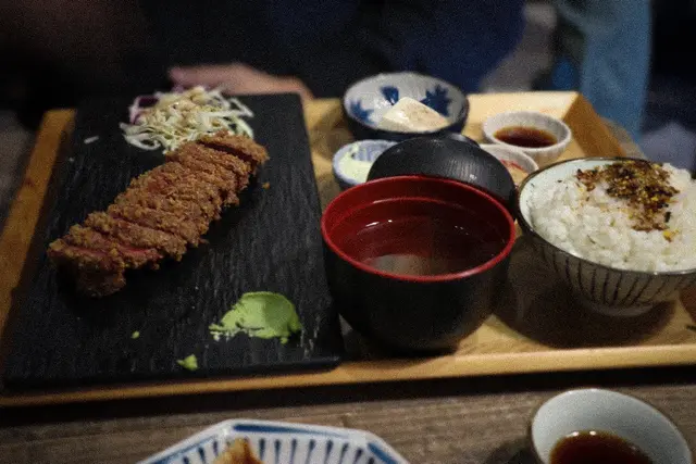吉列牛定食