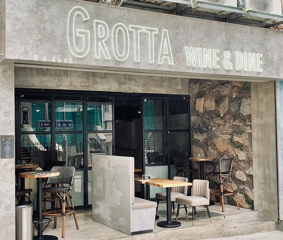 Grotta Wine & Dine
