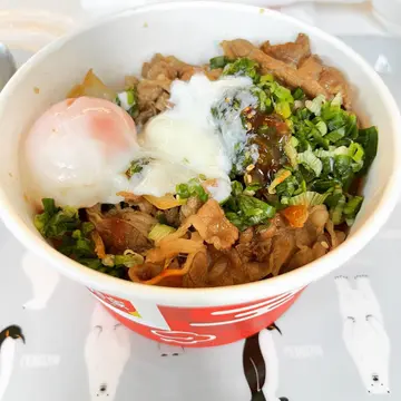 香蔥溫泉蛋燒肉丼