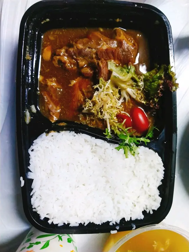 慢煮豬軟骨飯
