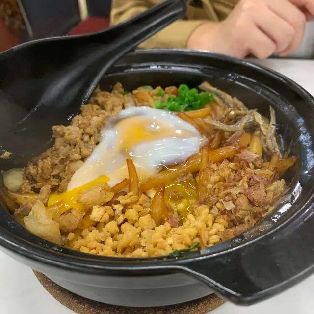 招牌砂煲茶老鼠粉