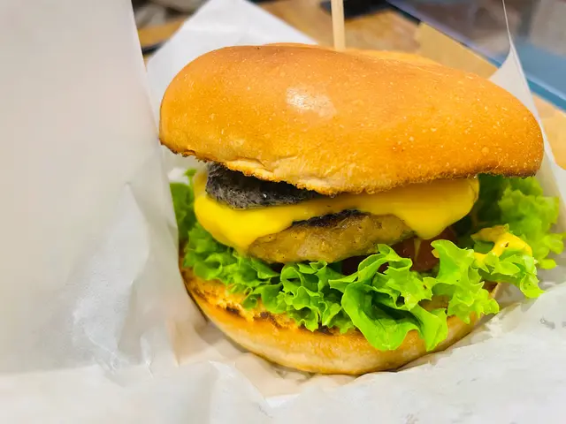 黑松露味濃 配搭加埋好食 唔會太大個 方便進食