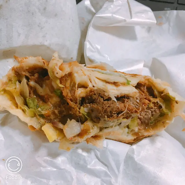 咖哩牛肉墨西哥餡餅