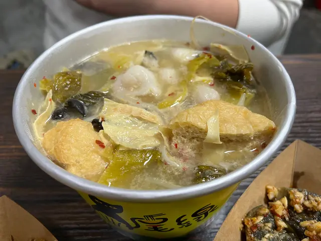 無油酸菜魚魚湯寬粉