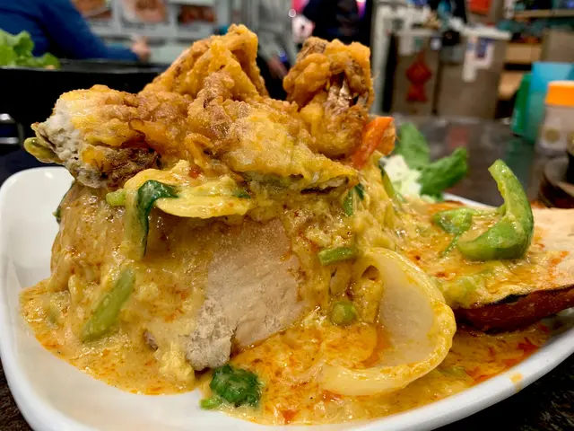 咖哩軟殼蟹火山包