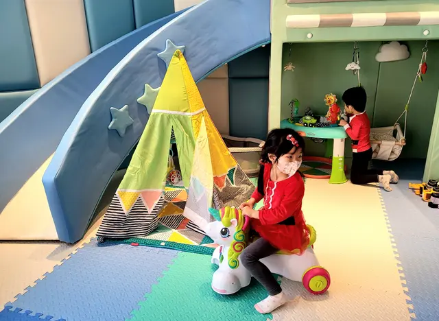 兒童遊樂場