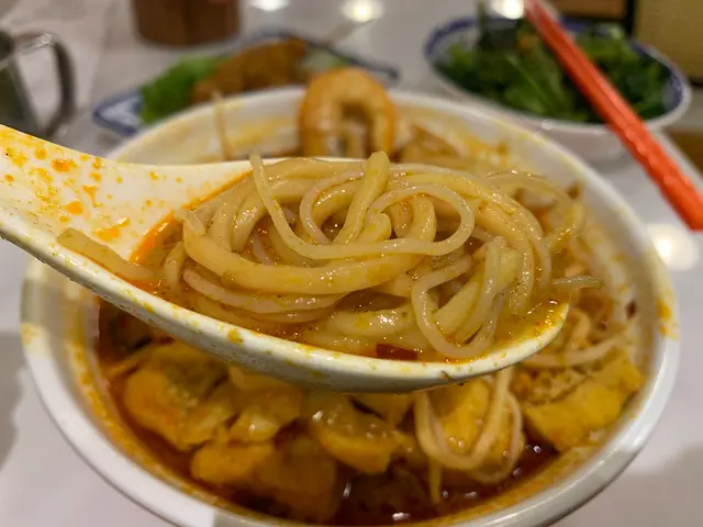 舀一羮湯放大啖吃,滋味!