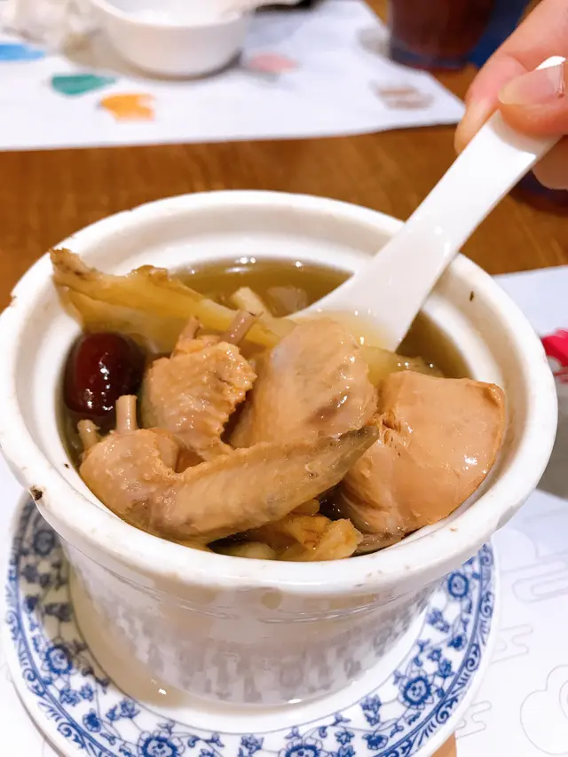 沙參玉竹燉土雞