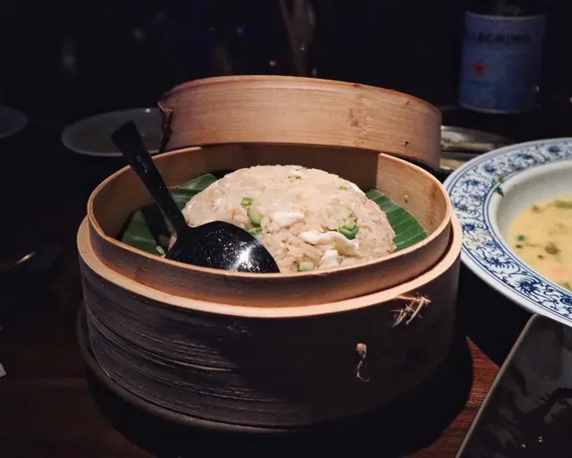 蟹肉露筍蛋白炒飯