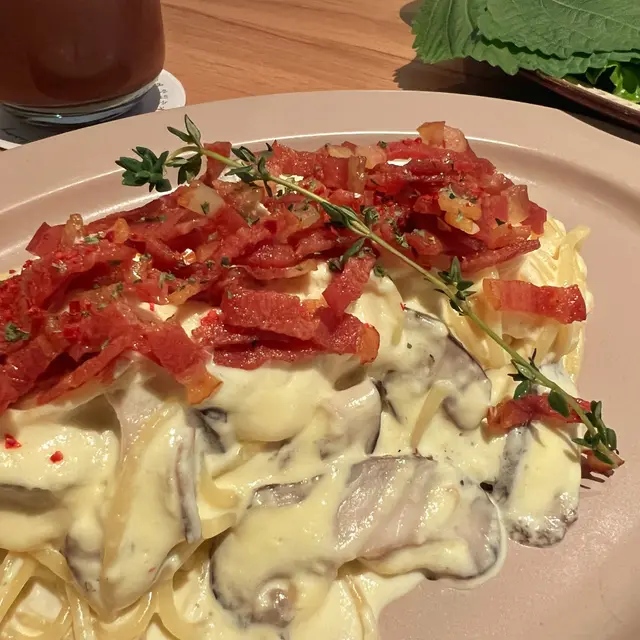 韓式卡邦尼意粉