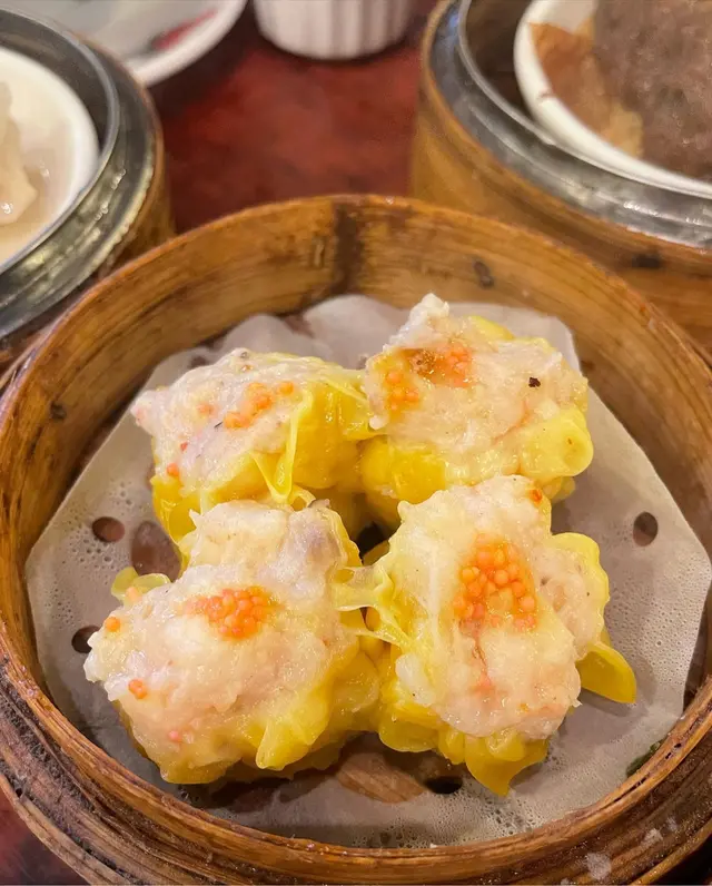 豬肉唔會太多肥膏夾埋啖啖蝦肉夠爽口彈牙