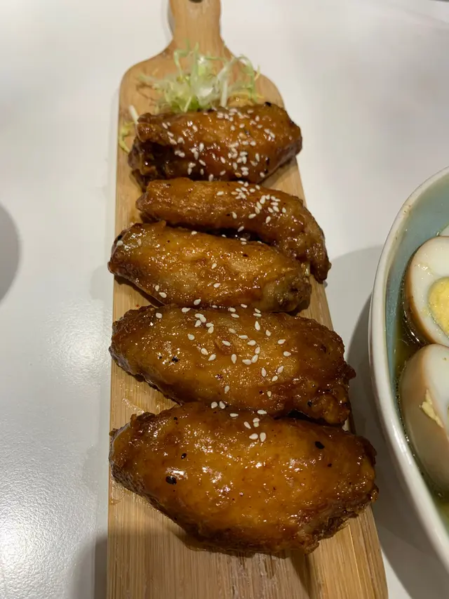 蜜椒汁雞翼
