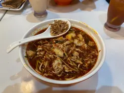 辣味蝦湯蝦肉雞絲麵（細）