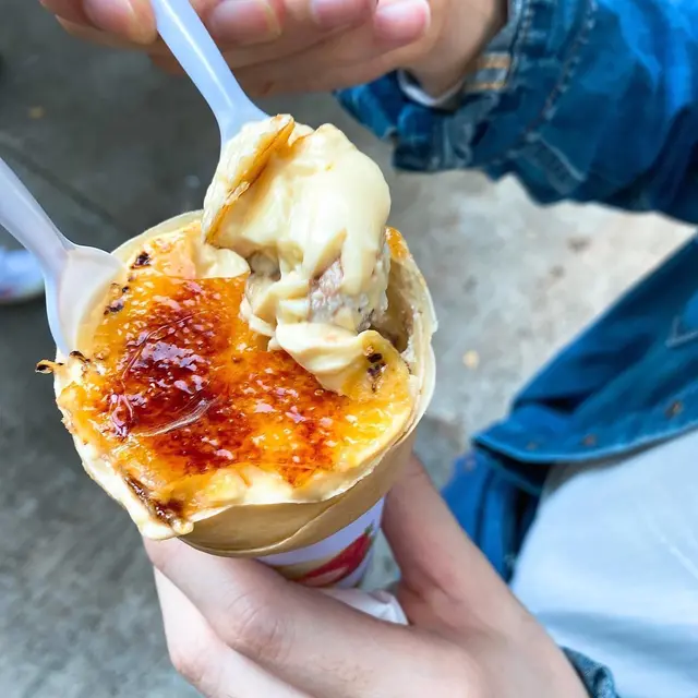 焦糖燉蛋雪糕班戟