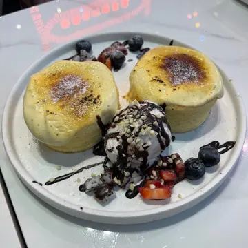 炙烧焦糖布甸梳乎厘班戟