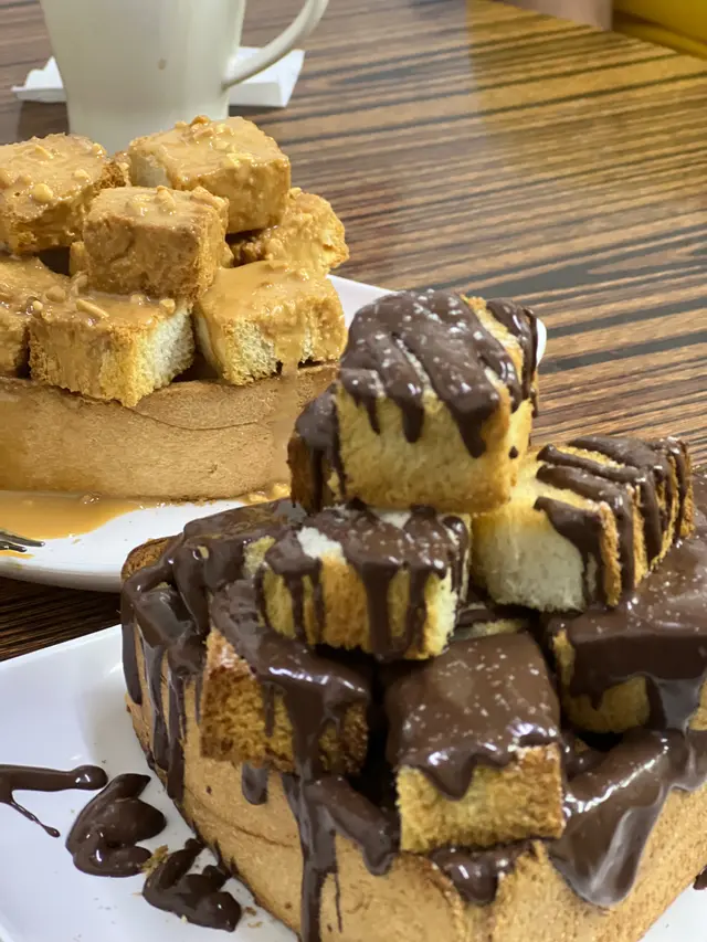 一口杏仁朱古力多士