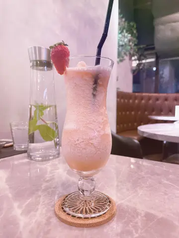 Tokyo Strawberry Frozen