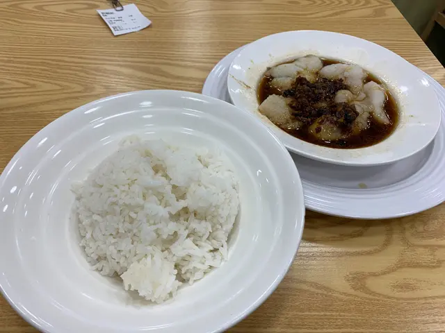 龍脷柳午飯