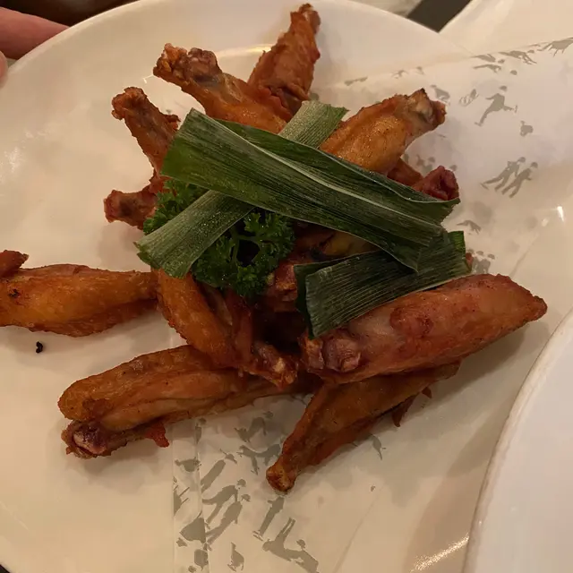 招牌脆炸單骨雞翼