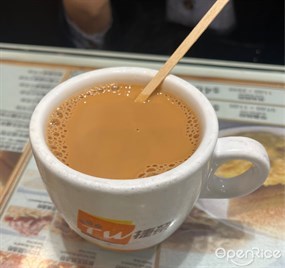 熱奶茶 - 旺角的民華餐廳