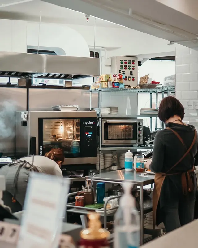 Open  kitchen
