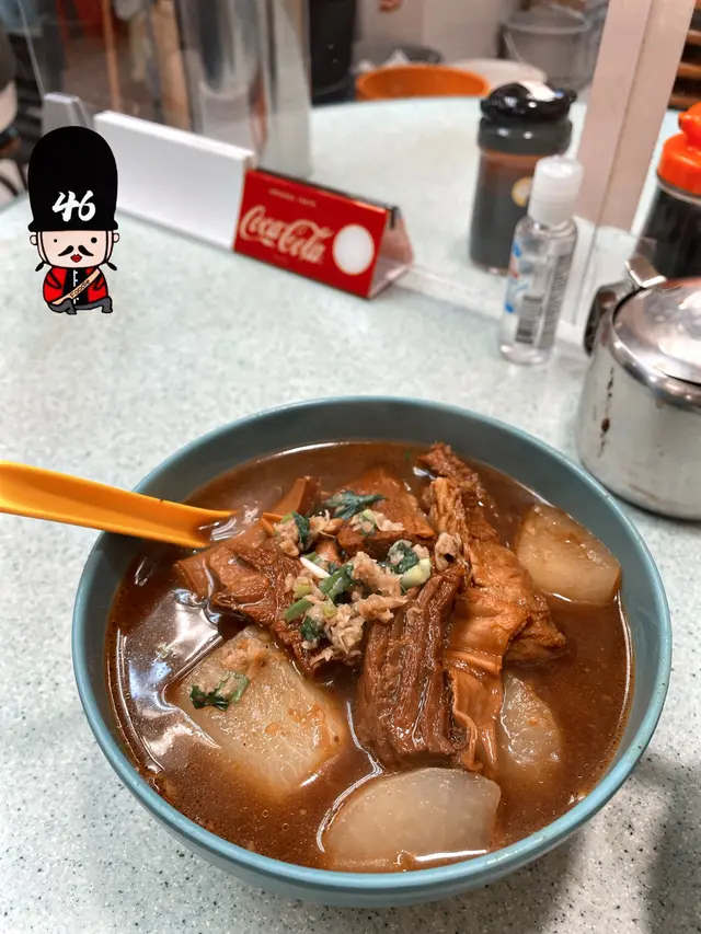 蘿蔔、牛腩+牛肚配油麵