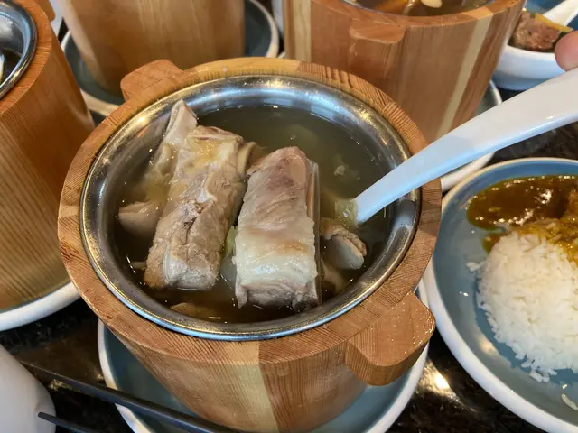 涼瓜黃豆燉唐排