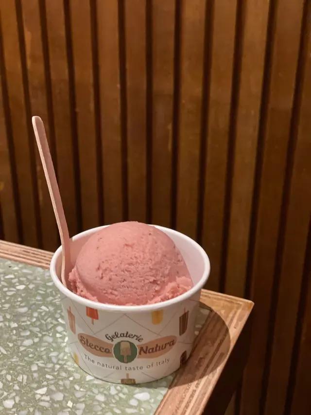 Strawberry Gelato