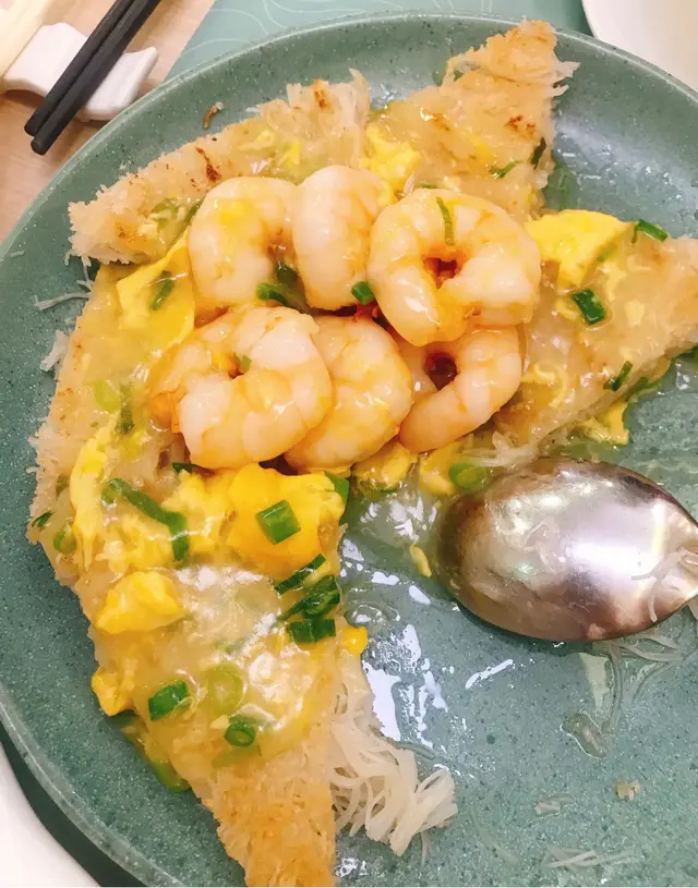 滑蛋大蝦球煎米粉