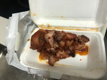 半斤烧味佬叉烧