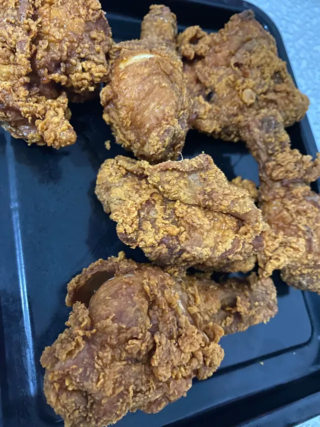 Spicy chicken    Enjoy bucket