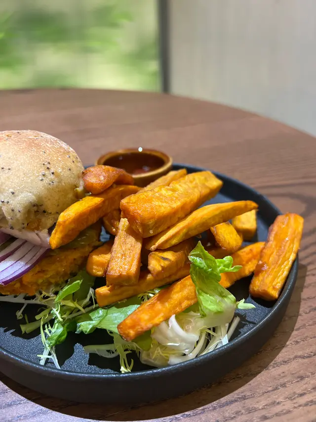 一禪南瓜漢堡配番薯條