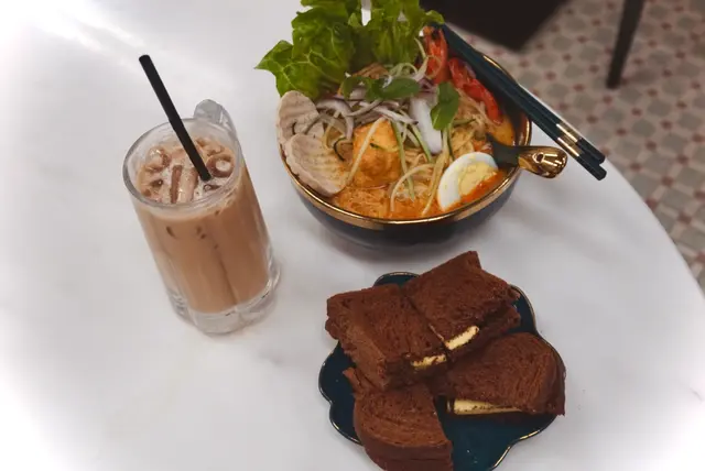 南洋鮮油燒麵包
