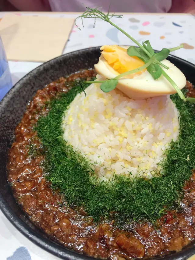 膠原滿滿熔岩飯