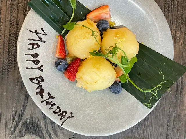 炸雲呢拿糯米糍