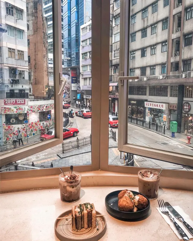 tasted quite good but it wasn’t surprising. I would love it more if it was juicier😌