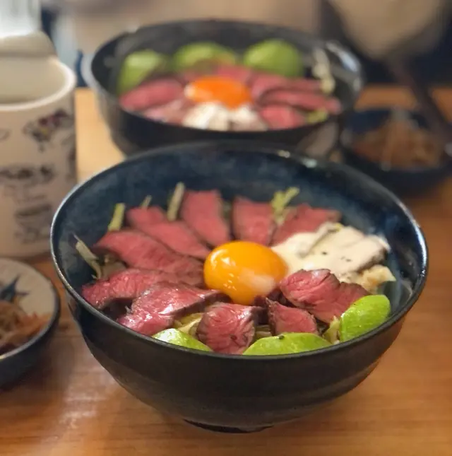 慢煮西冷牛丼