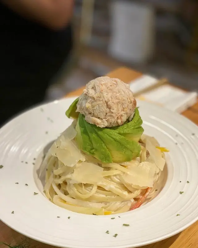 牛油果忌廉蟹肉飯