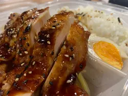 照烧鸡扒饭配玉子