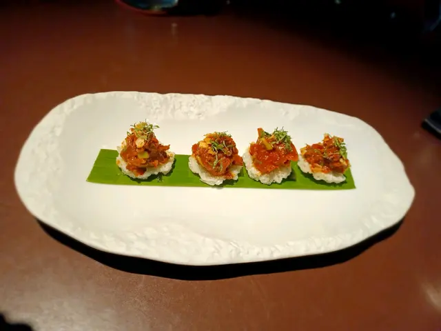 清邁蕃茄蘸醬配香脆米餅 (素)